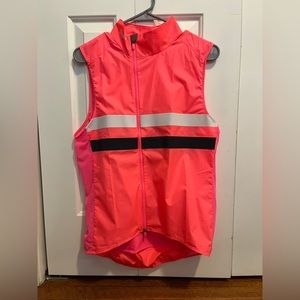 Rapha Brevet Gilet Vest Mens Hi-Vis Pink Size M